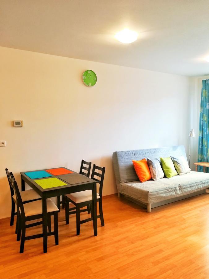Promenada Apartment *